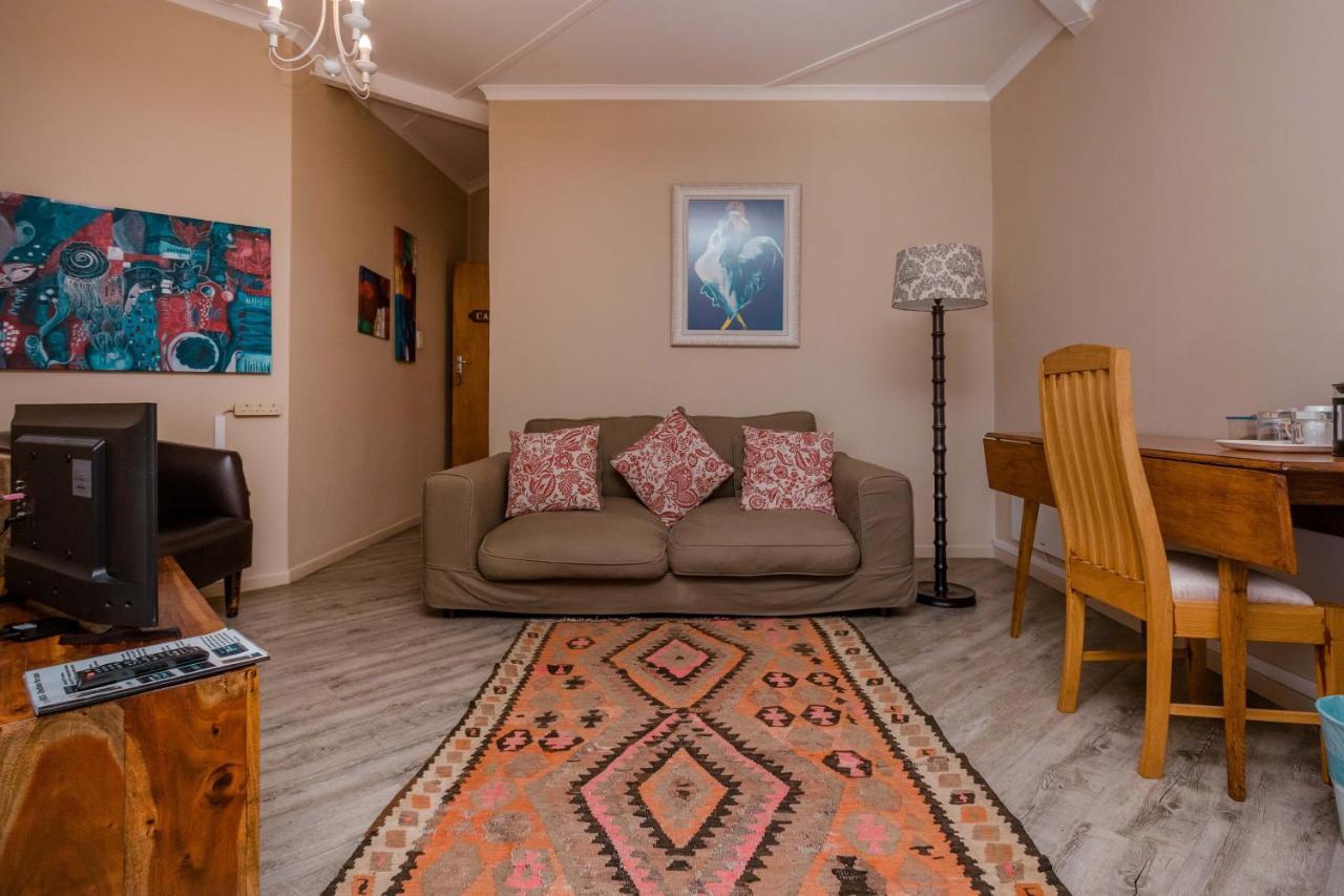 Saxon Lodge Gansbaai Exterior photo