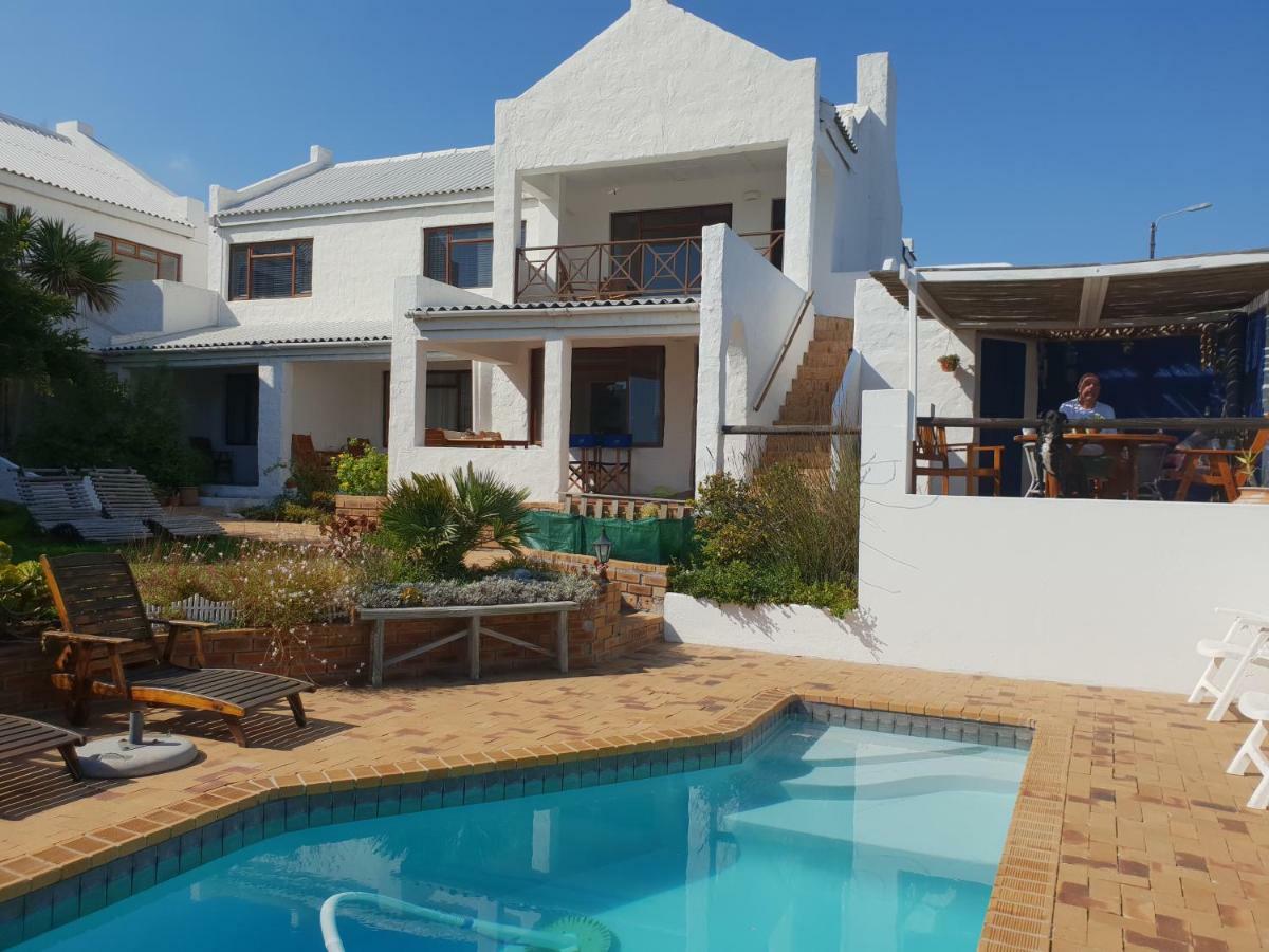 Saxon Lodge Gansbaai Exterior photo